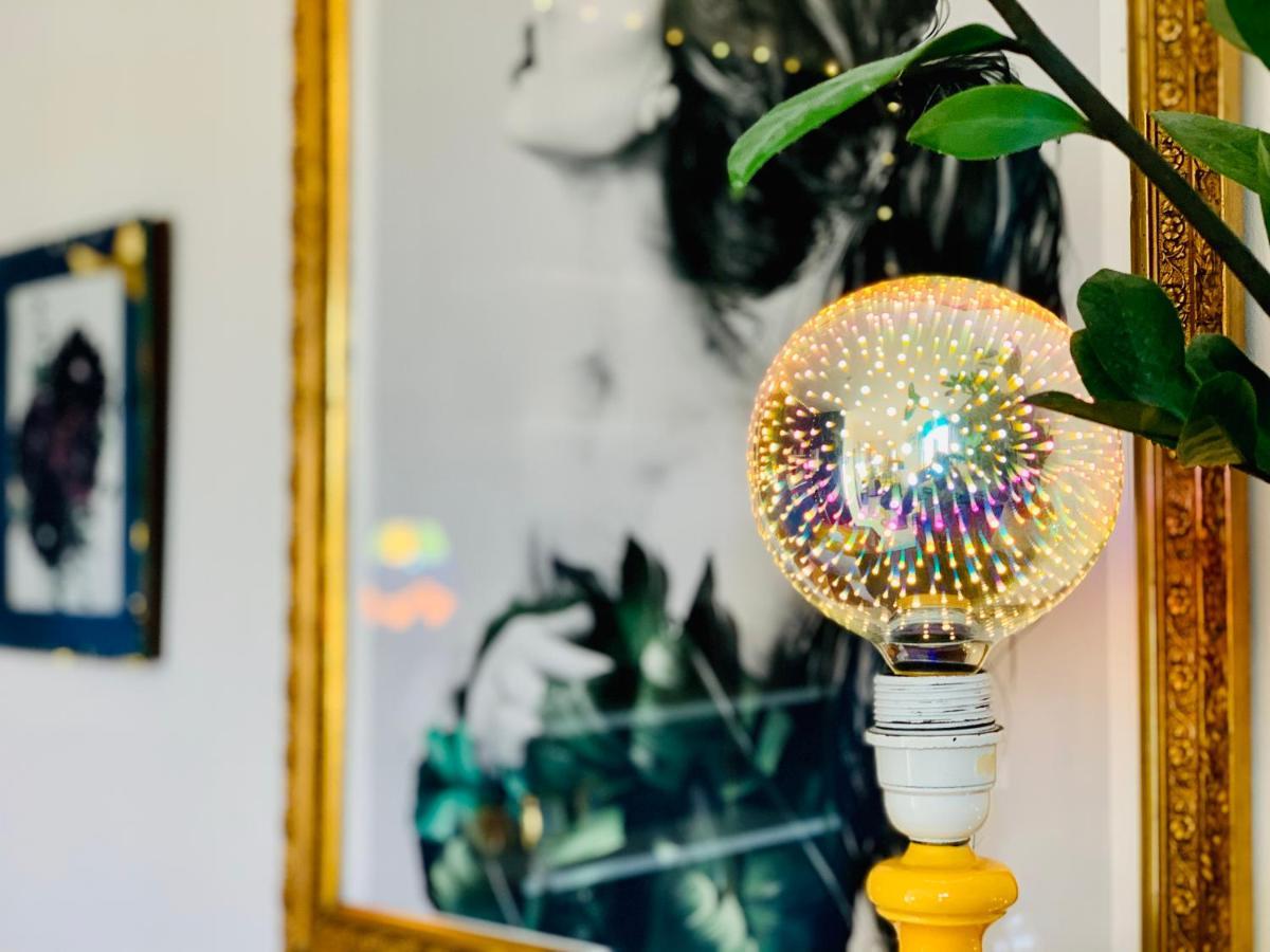 Elegant Studio Sous Les Toits مارسيليا المظهر الخارجي الصورة